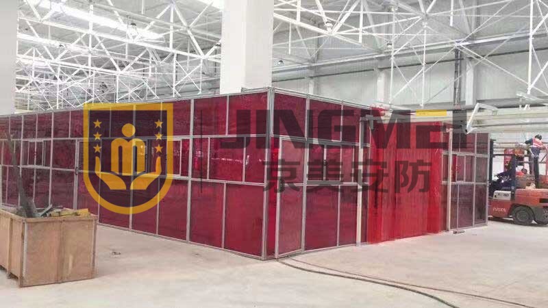 Protective fence for large equipment protective fence for arc welding room